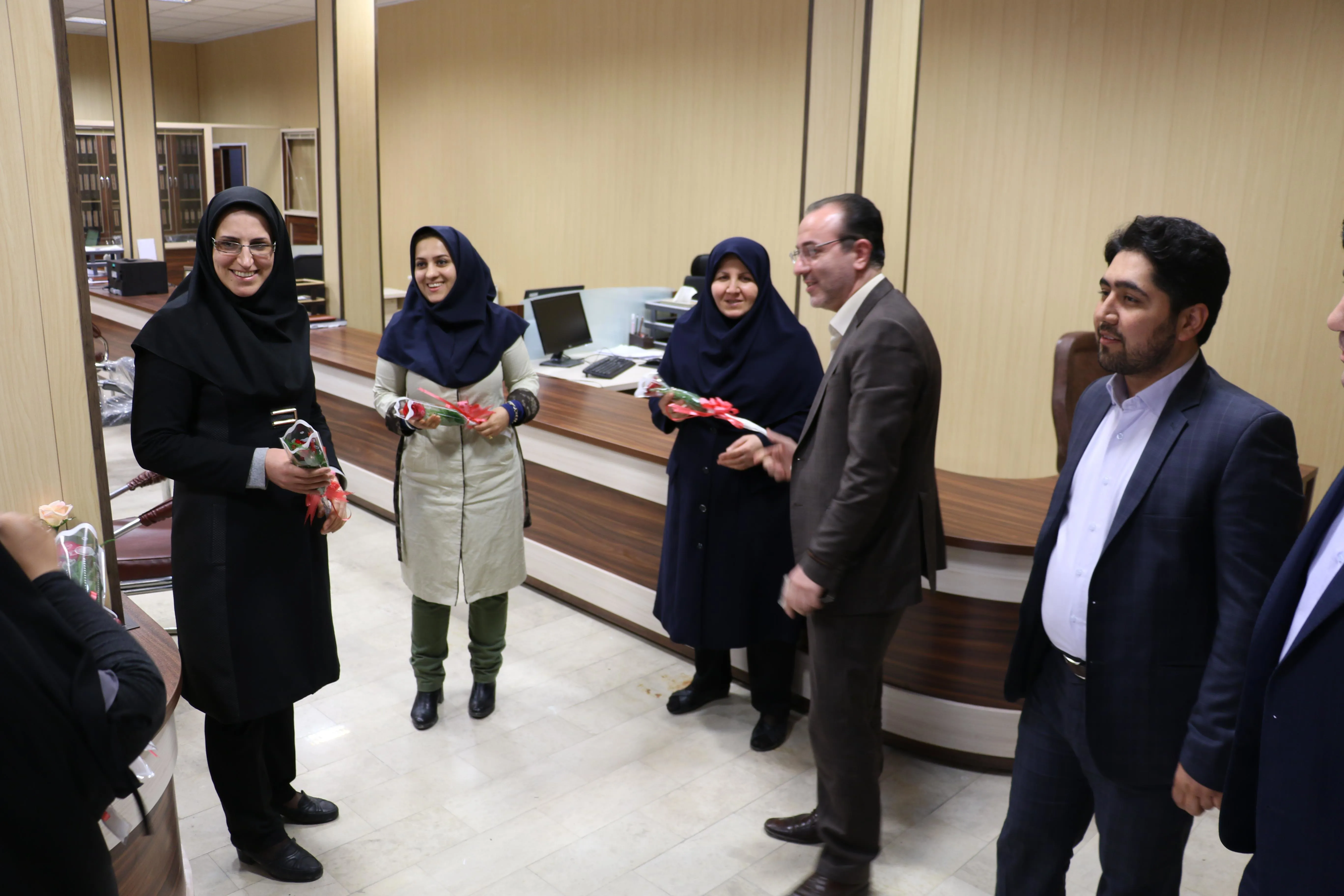 بزرگداشت مقام شامخ زن
