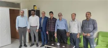 به مناسبت روز کارگر از کارکنان مشاغل و خدمات کارگری تجلیل شد